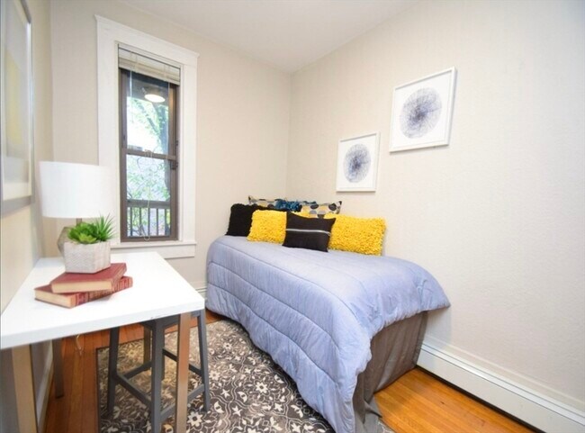 Photo - 217 Boylston St Unit #2