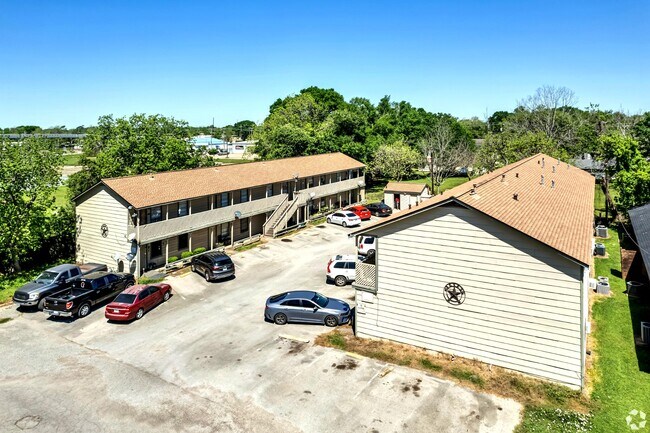 Photo - Move-In Special | Affordable Angleton Apts