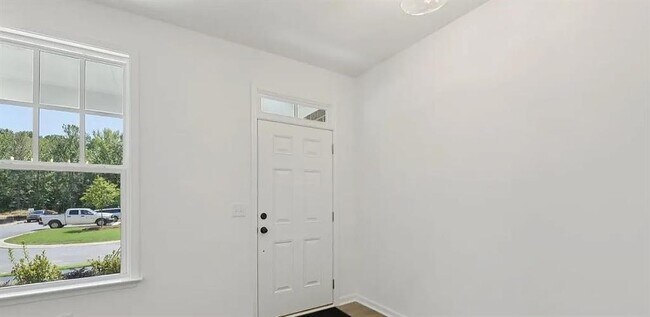 Photo - 99 Gresham Ct