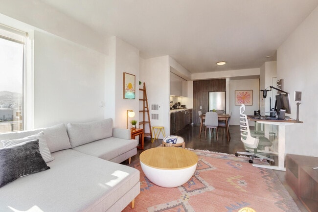 Photo - 18 10th St Unit FL18-ID278481P