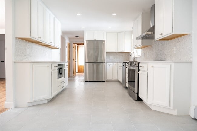 Photo - 86 Winchester St