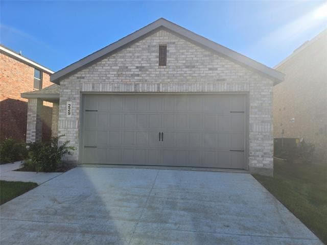 Photo - 229 Bable Run Dr