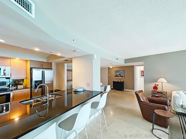 3000 N Ocean Dr Unit 22d