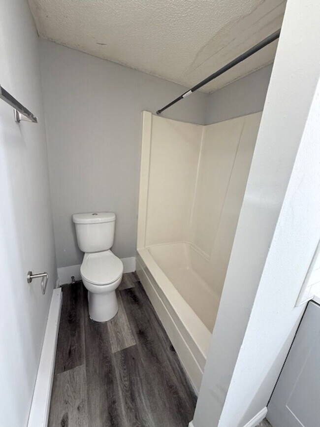 Photo - 6002 N Kent Dr Unit Apt. B