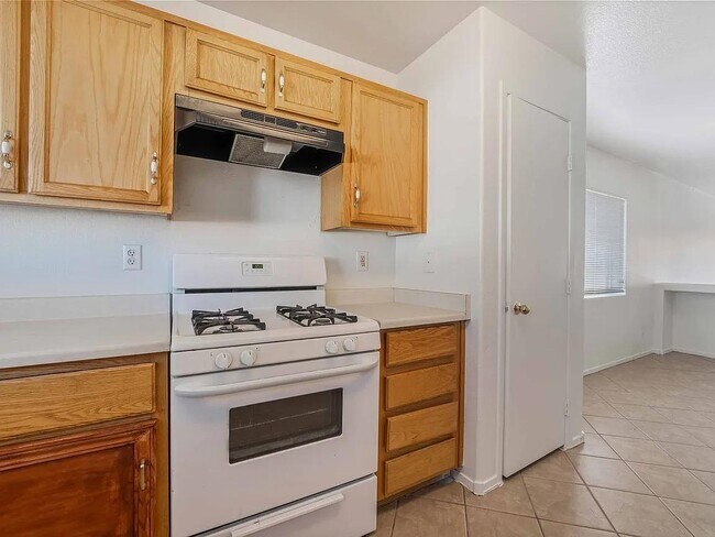 Photo - 5021 Drifting Pebble St