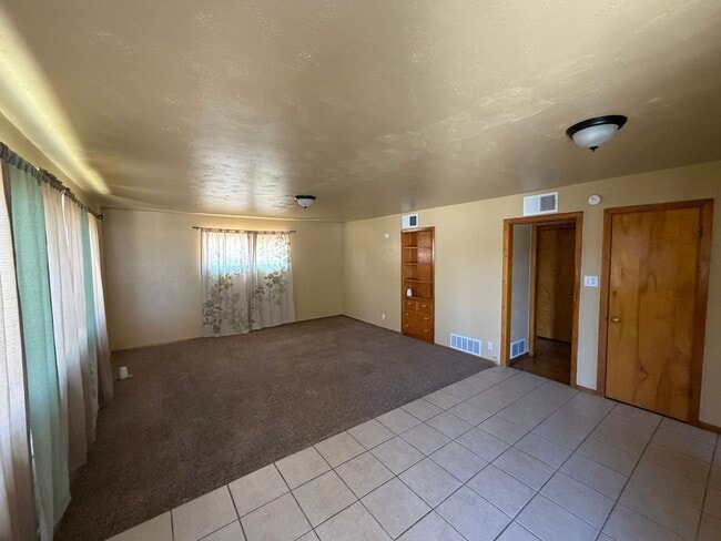 Photo - 1031 Spring St