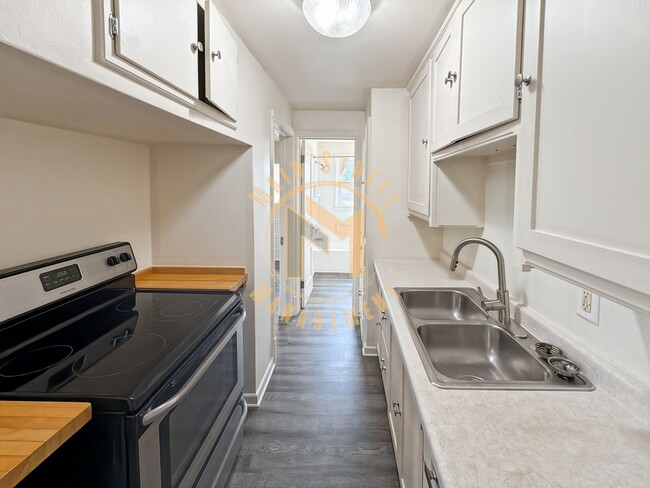 Photo - 1430 N 8th St Unidad 1430A