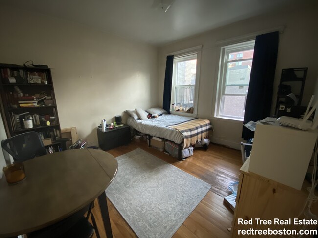 Photo - 317 Allston St Unidad 15