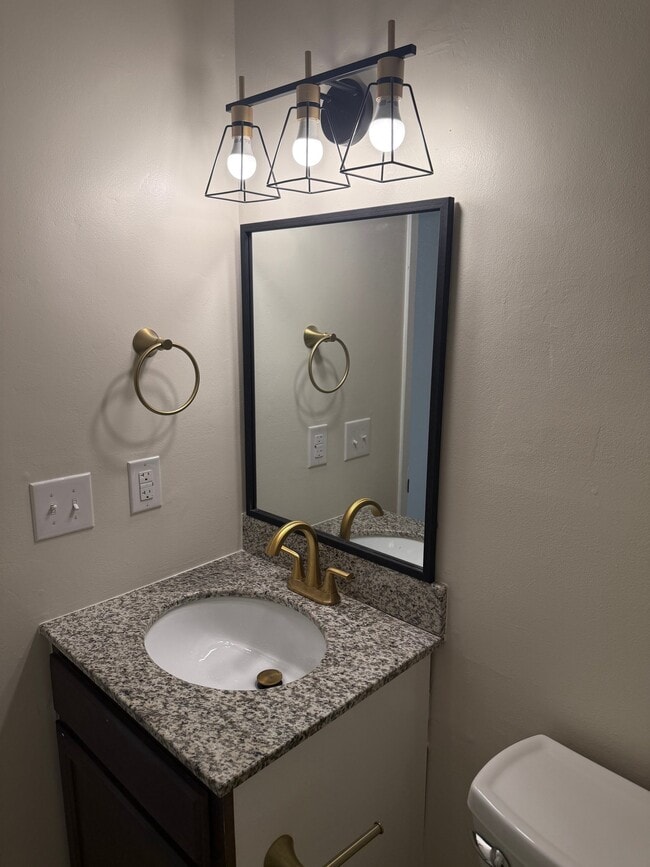 Photo - 706 Shady Ln Dr Unit D