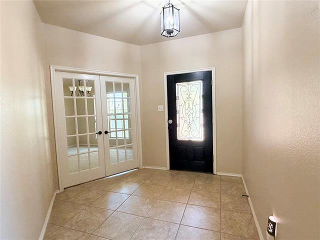 Photo - 212 Whitman Dr