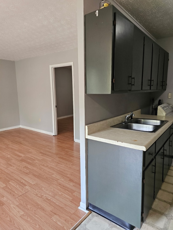 Photo - 165 Midway Dr Unidad A