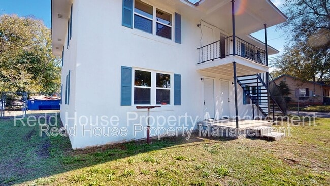 Photo - 121 Grimes St