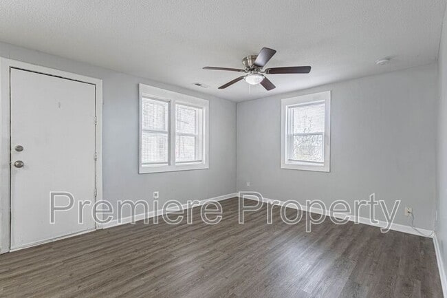 Photo - 15400 E 54th St