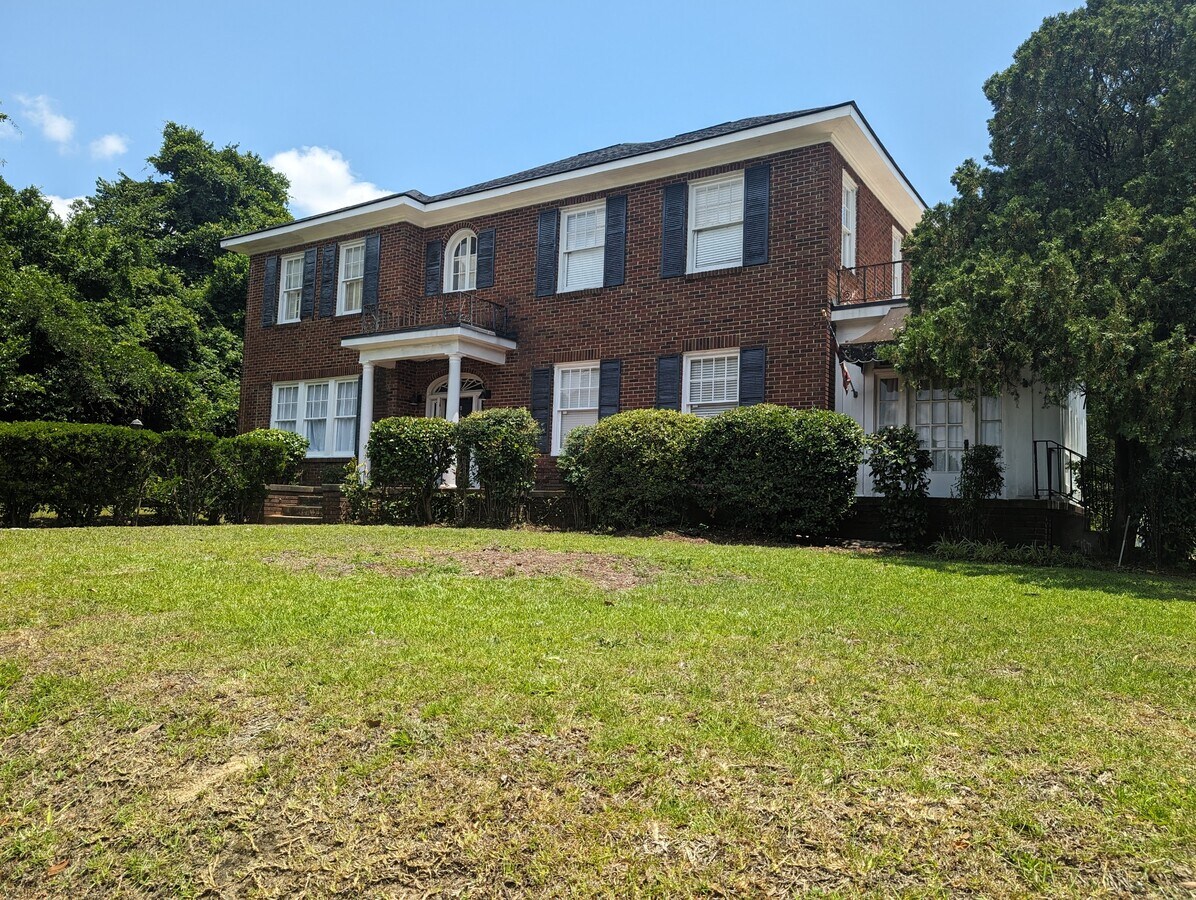 Photo - 106 Pickens St Unit B