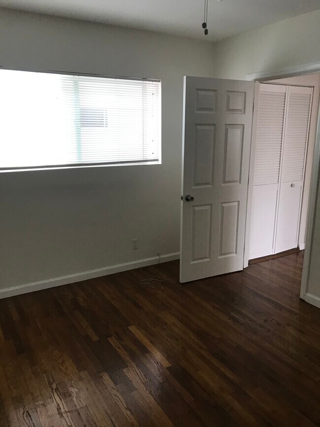 Photo - 1842 22nd St