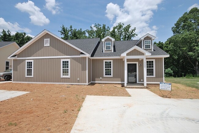 Photo - 524 Amerson Ct