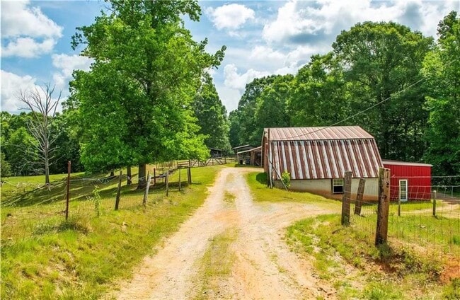 3806 Ball Ground Rd