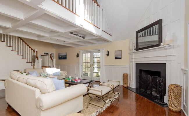 Photo - 413 Hands Creek Rd