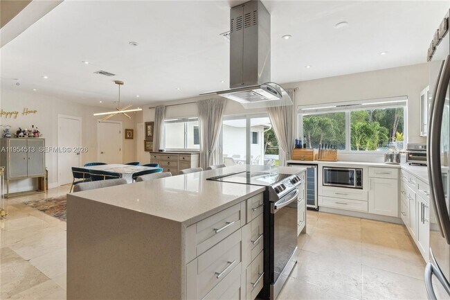 Photo - 13801 S Biscayne River Dr