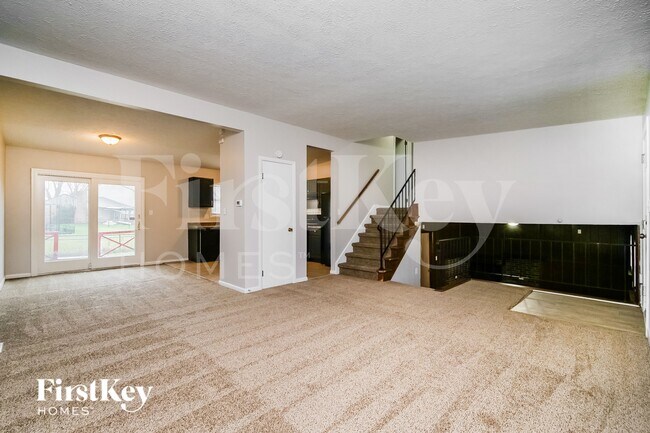 Photo - 3102 Kiowa Ct