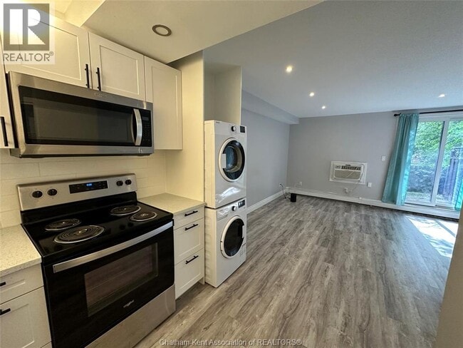 Photo - 200 Emma St Unité 6