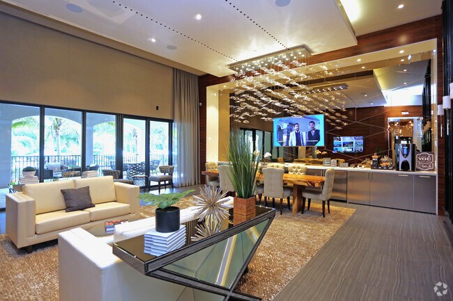 Resident's Lounge - Eterno Pompano Beach