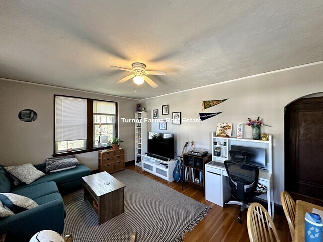 Building Photo - 119 College Ave Unit 32 Rental