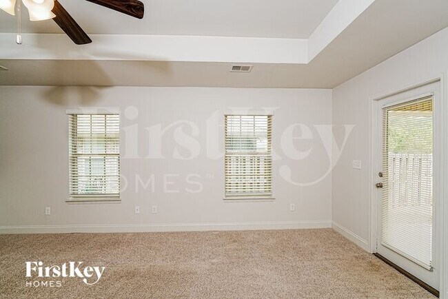 Photo - 265 Black Crk Trl