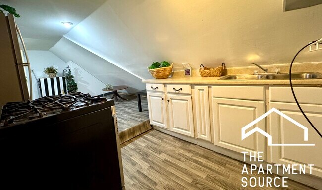 Photo - 1822 N Kedvale Ave Unit 2