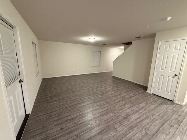 Photo - 1527 Vega Dr