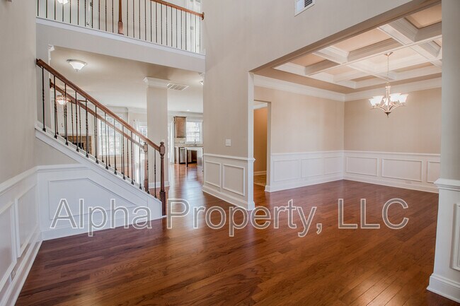 Photo - 75 Wood Hollow Cir