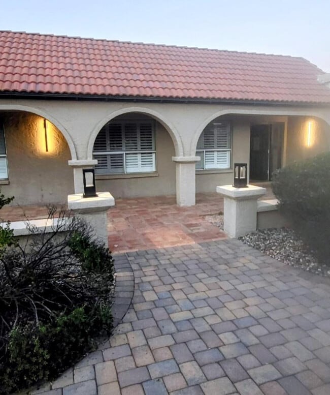 Photo - 5240 E Cholla St