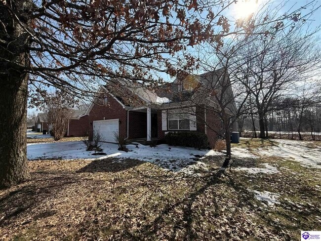 Photo - 115 Twin Oaks Dr