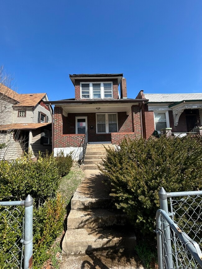 Building Photo - 5051 Maffitt Ave