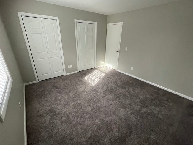 Photo - 84 Parkview Pl NW