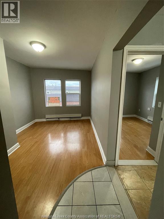 Photo - 2329 Pillette Rd Unité 1