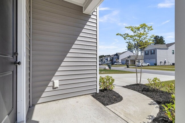 Photo - Beautiful 3 bedroom/3 bathroom two story home available in Cane Bay!
