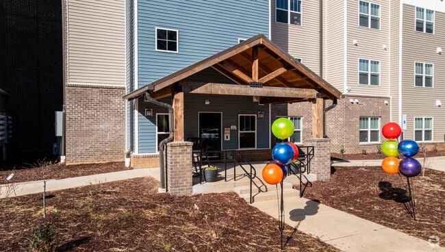 Leasing Office - Flats at Statesville