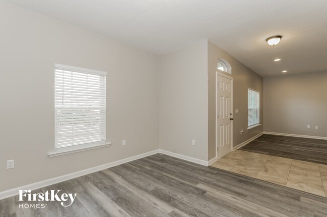 Photo - 15717 Spotted Saddle Cir