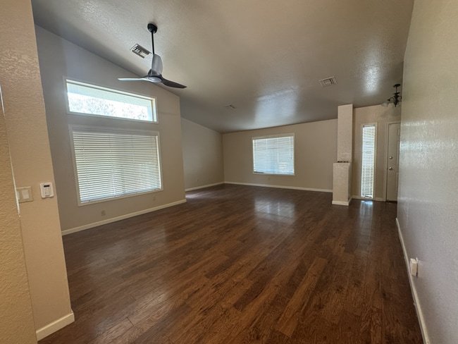 Photo - 7692 E Dayview Cir