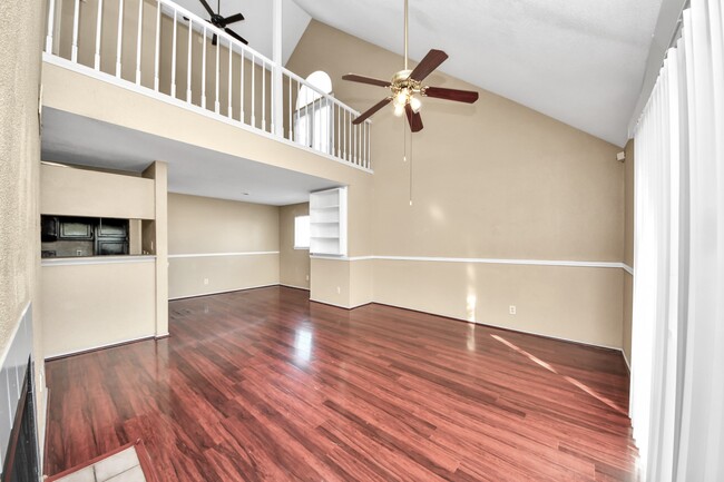 Photo - 14550 Fonmeadow Dr Unidad 1504