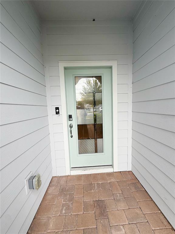 Photo - 393 Meadowland Pt