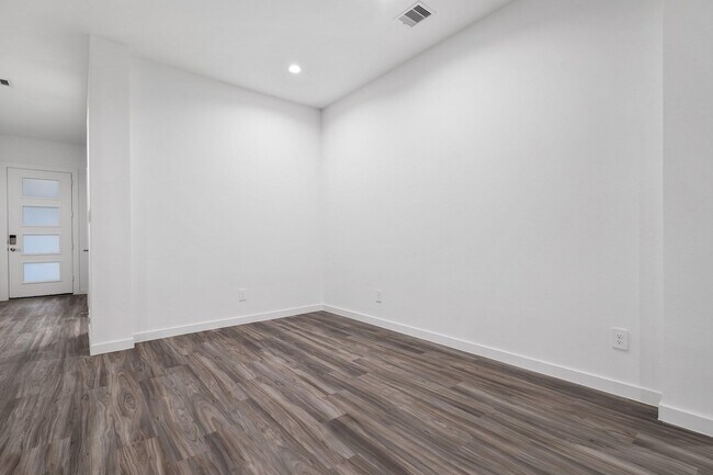 Photo - 13329 Big Sky Ct