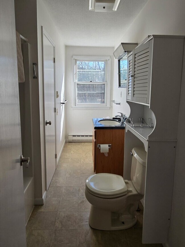 Photo - 62 Converseville Rd Unit 3