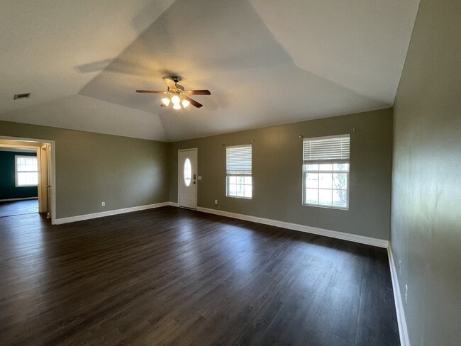 Photo - Home For Rent