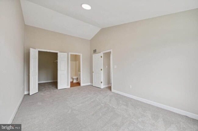 Building Photo - 7822 Rolling Vista Ct