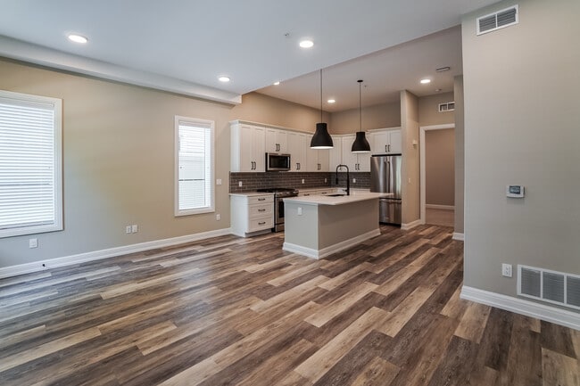 Photo - Vester Heights Apartments