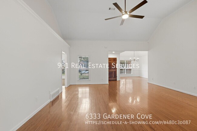 Photo - 6333 Gardener Cove