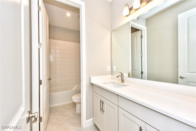 Photo - 2066 Grove Dr