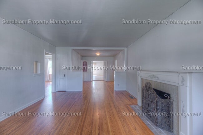 Photo - For Lease | Brookside | $1800 Rent | Available now!